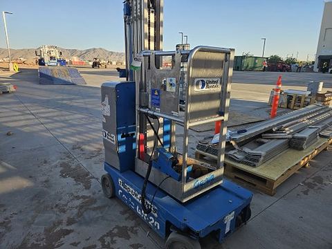 2018 GENIE GR-20 Vertical Lift 18-20' Elec Self Propelled