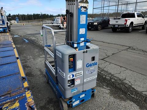 2018 GENIE GR-20 Vertical Lift 18-20' Elec Self Propelled