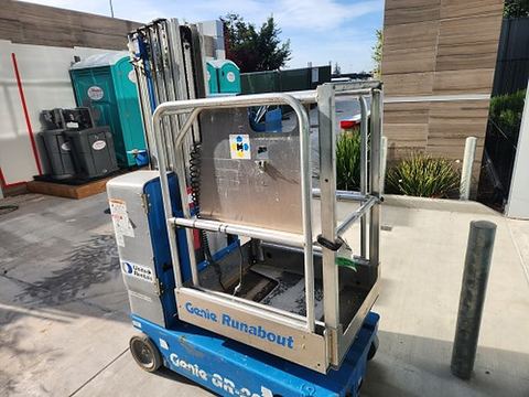 2018 GENIE GR-20 Vertical Lift 18-20' Elec Self Propelled