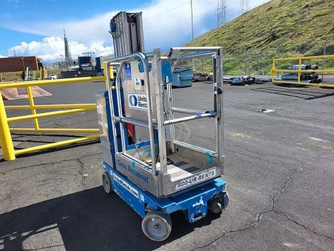 2018 GENIE GR-20 Vertical Lift 18-20' Elec Self Propelled