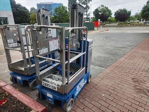 2018 GENIE GR-20 Vertical Lift 18-20' Elec Self Propelled