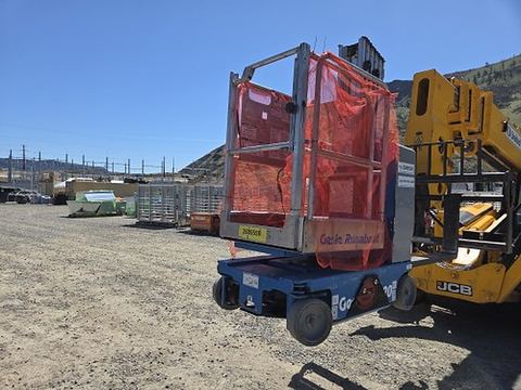 2018 GENIE GR-20 Vertical Lift 18-20' Elec Self Propelled