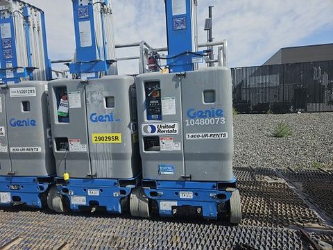 2018 GENIE GR-20 Vertical Lift 18-20' Elec Self Propelled