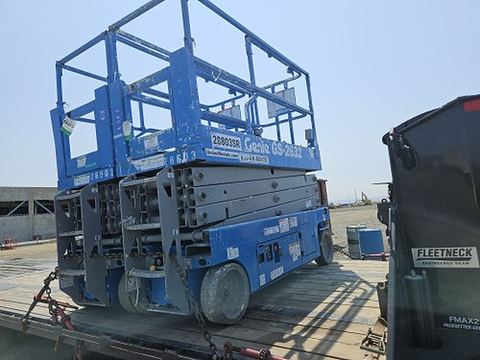 2018 GENIE GS-2632 Scissor Lift 24-26' Electric 30-36" Wide