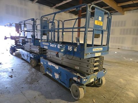2018 GENIE GS-2646 Scissor Lift 24-26' Electric 46-68" Wide