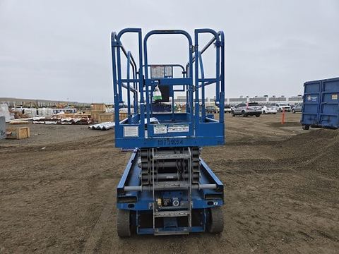 2018 GENIE GS-2646 Scissor Lift 24-26' Electric 46-68" Wide