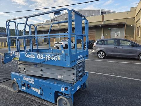 2018 GENIE GS-2646 Scissor Lift 24-26' Electric 46-68" Wide