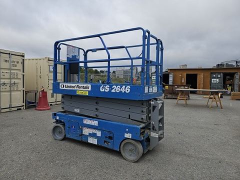 2018 GENIE GS-2646 Scissor Lift 24-26' Electric 46-68" Wide
