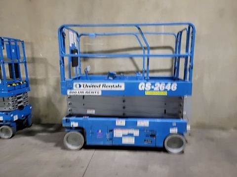 2018 GENIE GS-2646 Scissor Lift 24-26' Electric 46-68" Wide