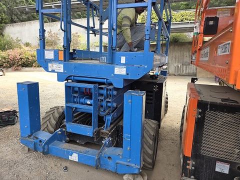 2018 GENIE GS-2669 RT Scissor Lift 25-27' Ic 4Wd