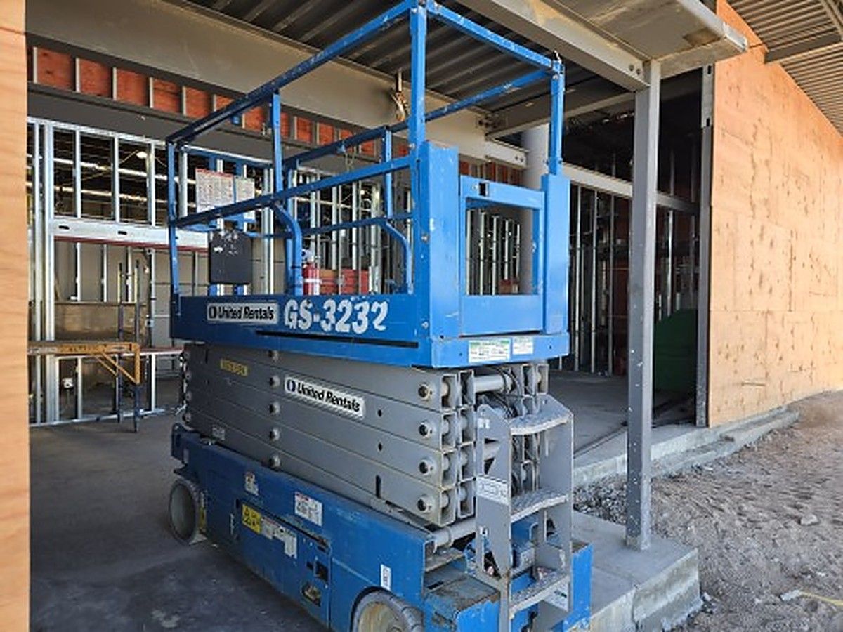 2018 GENIE GS-3232 for sale in Las Vegas, NV