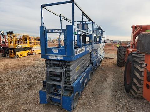 2018 GENIE GS-3232 Scissor Lift 30-33' Electric 32" Wide