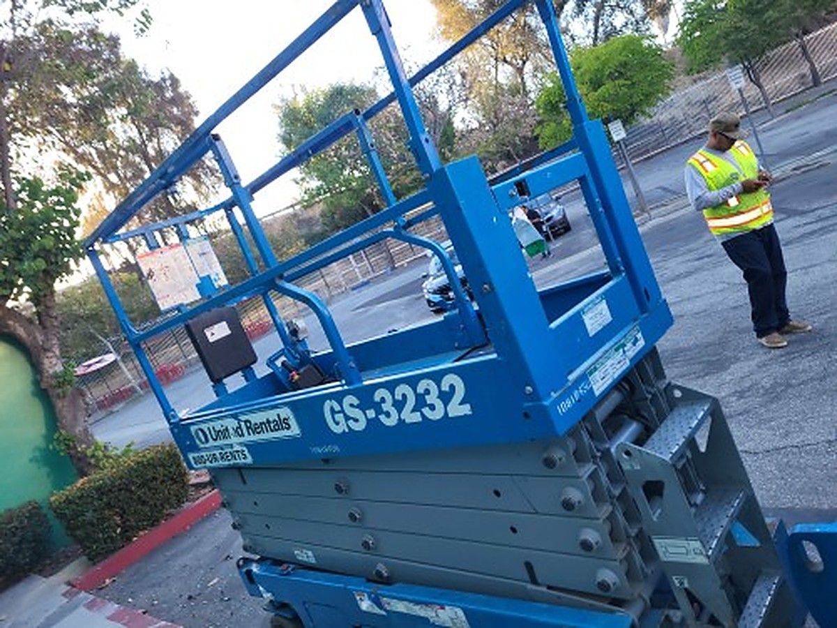 2018 GENIE GS-3232 for sale in Las Vegas, NV