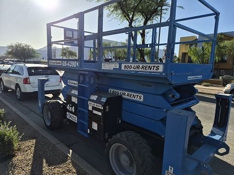 2018 GENIE GS-4390 RT Scissor Lift 36-49' Ic 4Wd