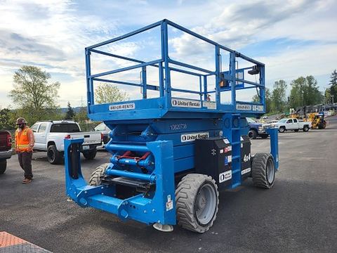 2018 GENIE GS-4390 RT Scissor Lift 36-49' Ic 4Wd