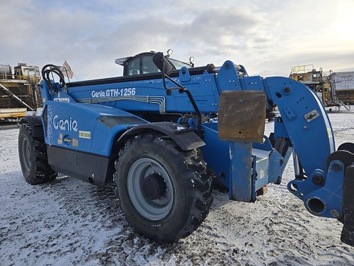 2018 GENIE GTH-1256 for sale in Las Vegas, NV