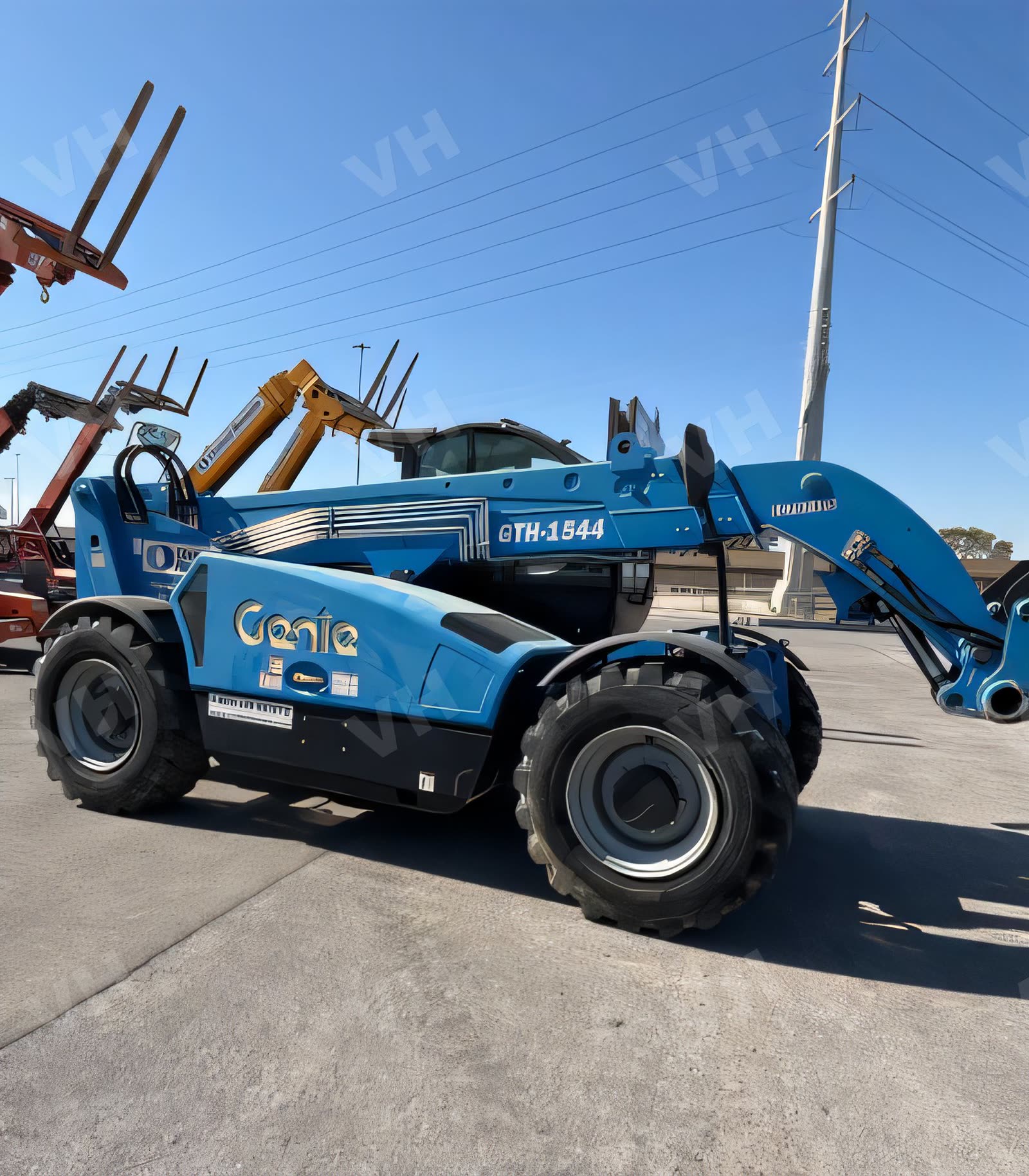2018 Genie GTH-1544 FORKLIFT VARIABLE REACH 15-16000# 40-55' photo 5