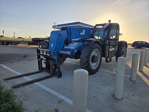 2018 GENIE GTH-844 Forklift Variable Reach 8000# 40-49'