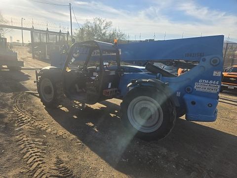 2018 GENIE GTH-844 Forklift Variable Reach 8000# 40-49'