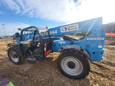 2018 GENIE GTH-844 Forklift Variable Reach 8000# 40-49'