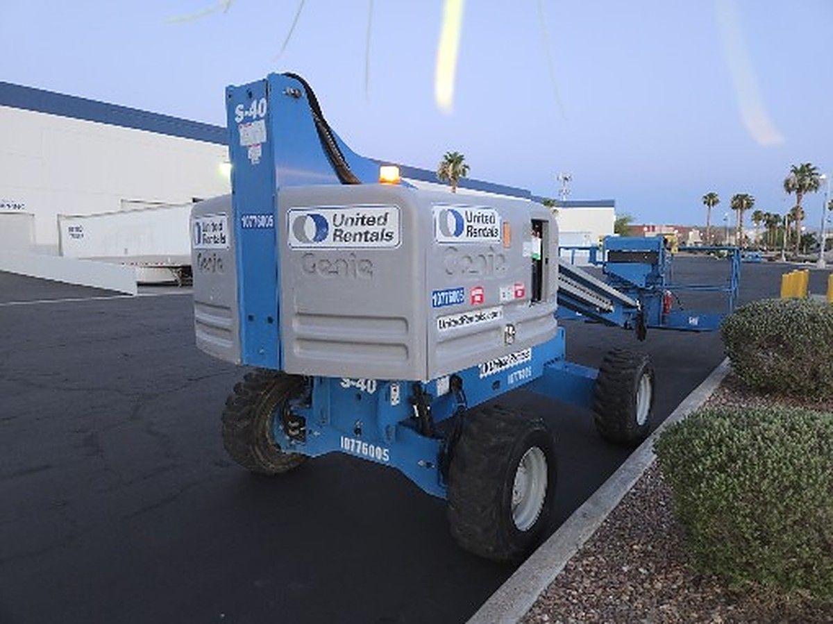 GENIE S-40 photo 4