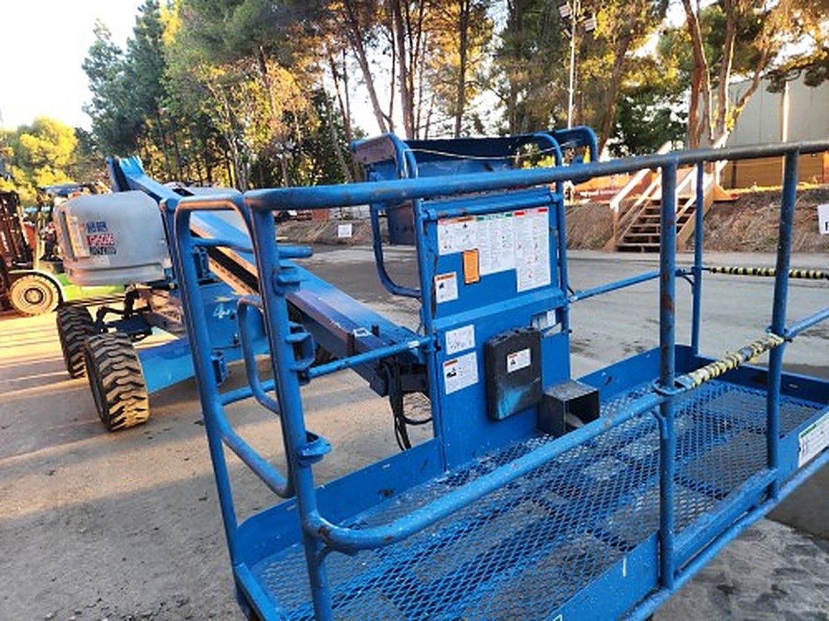 GENIE S-40 photo 5