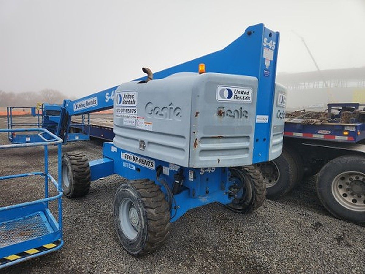 GENIE S-45 photo 2