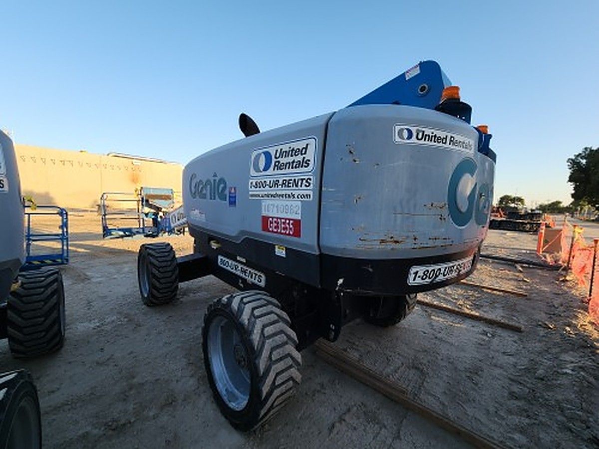 2018 GENIE S-60X for sale in Las Vegas, NV
