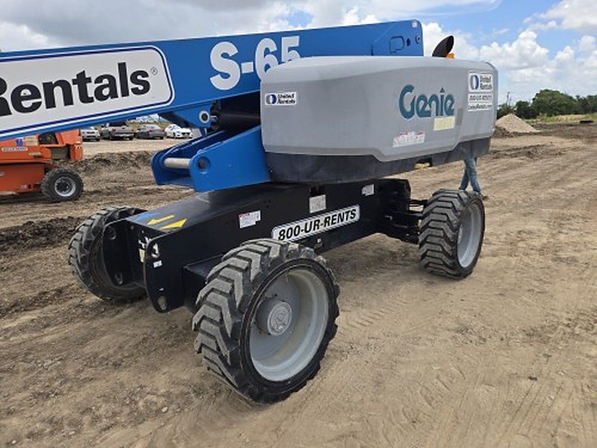 GENIE S-65 photo 5