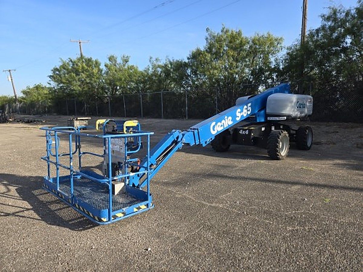 GENIE S-65 photo 3