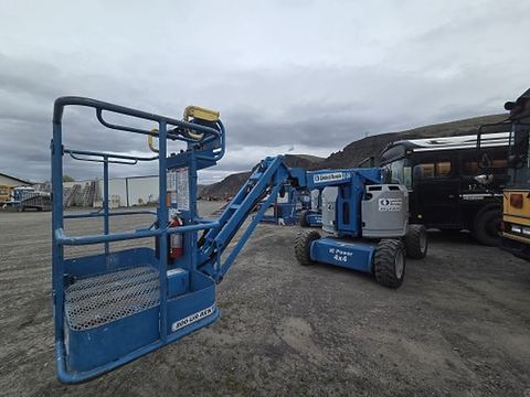 2018 GENIE Z-34/22 IC Boom 30-39' Articulating Ic 4Wd