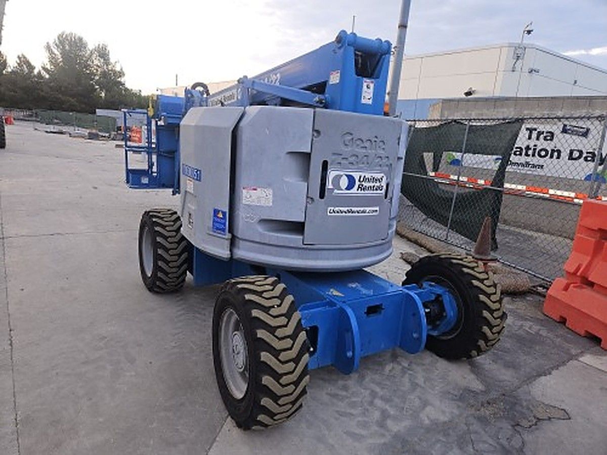 2018 GENIE Z-34/22 IC for sale in Las Vegas, NV