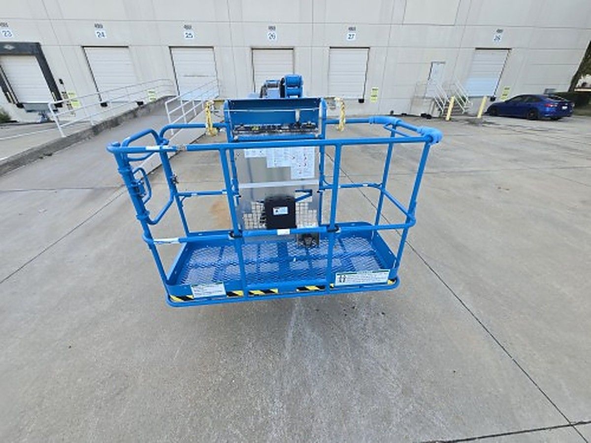 GENIE Z-45/25J DC photo 4