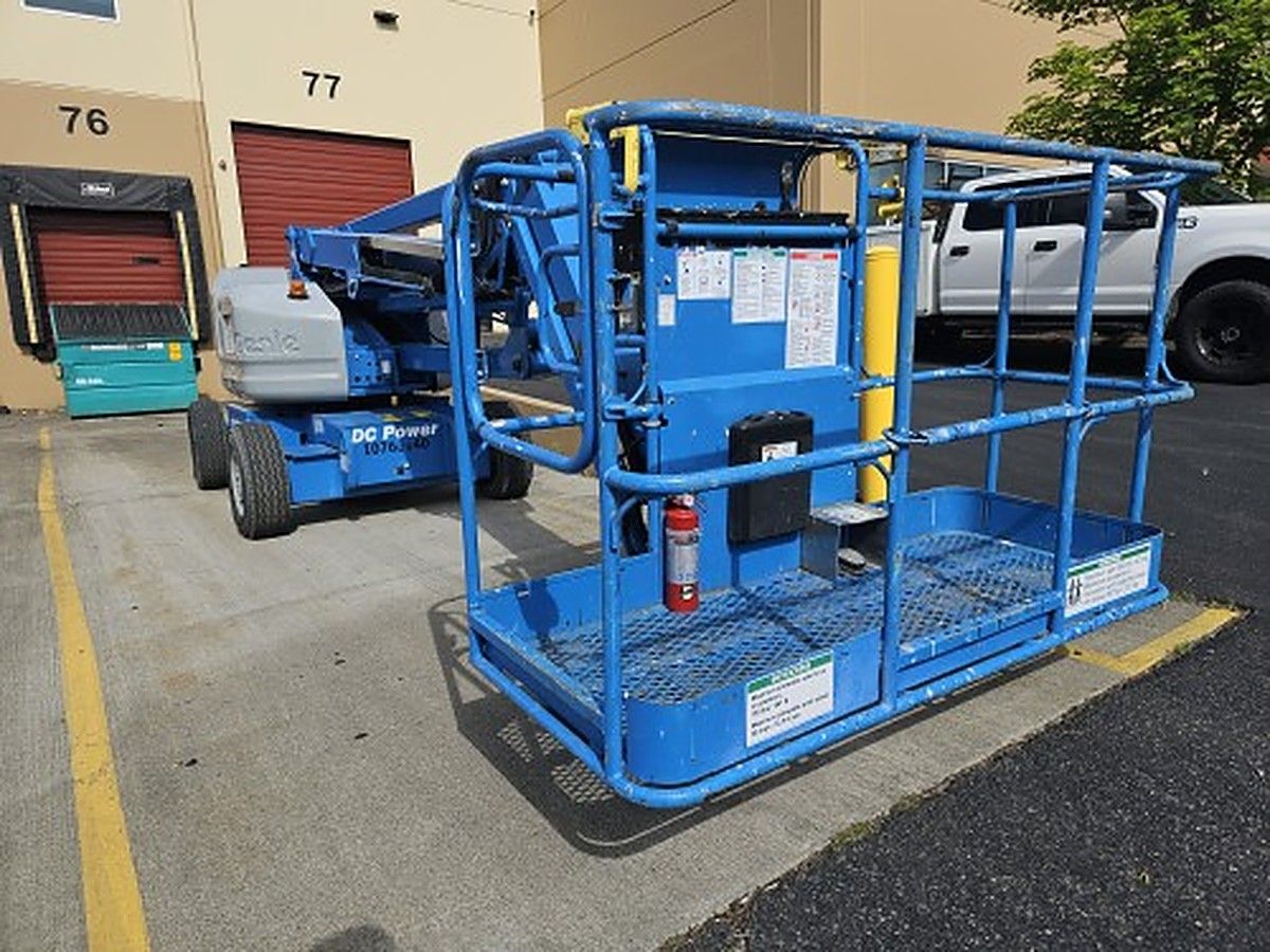 GENIE Z-45/25J DC photo 8