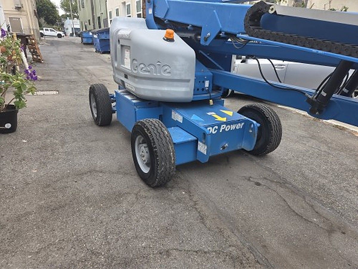 GENIE Z-45/25J DC photo 8