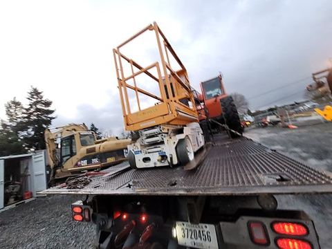 2018 HYBRID HB1230 Scissor Lift 10-13' Electric