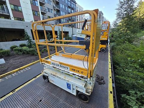 2018 HYBRID HB1430 Scissor Lift 14-18' Electric