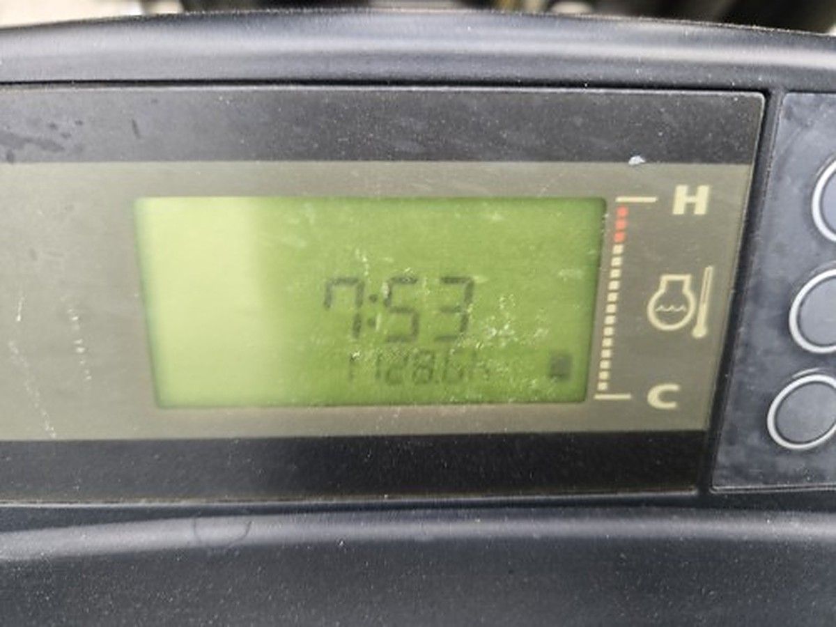 HYSTER H50XT photo 3