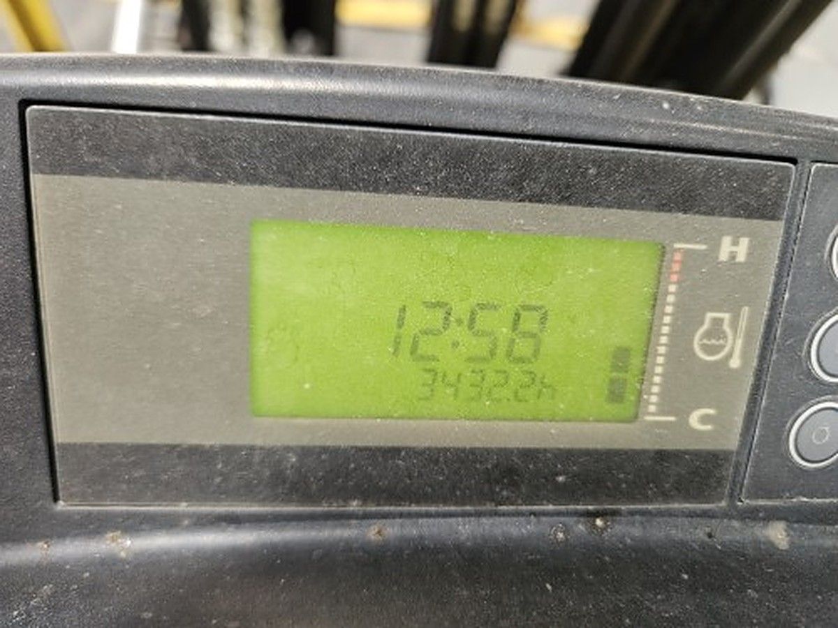 HYSTER H50XT photo 12