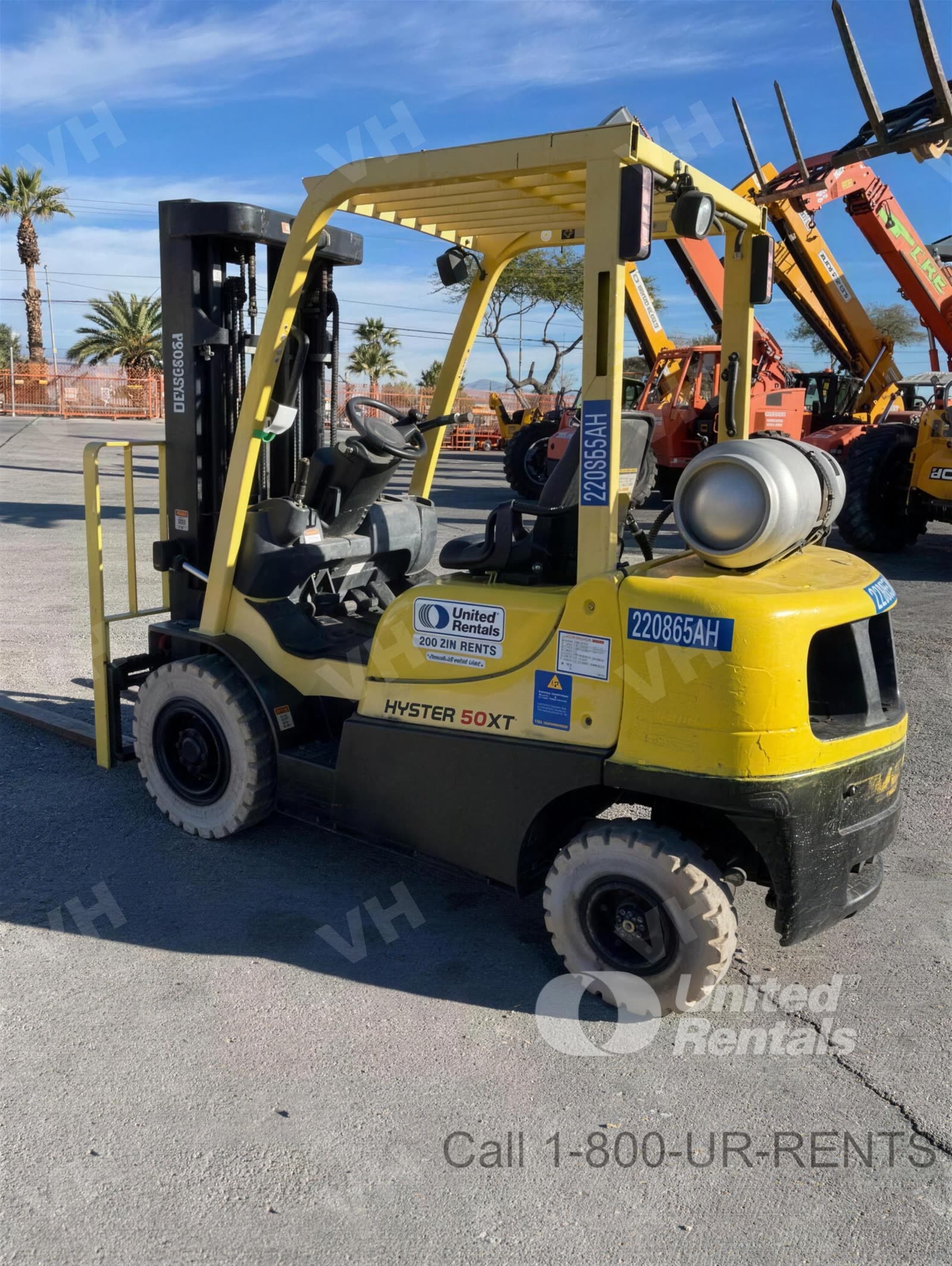 2018 Hyster H50XT FORKLIFT WHSE 5000# LP ONLY photo 4