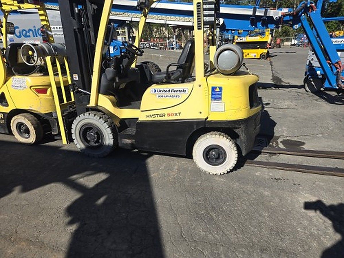 HYSTER H50XT photo 6