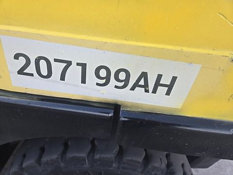 2018 HYSTER H90FT Forklift Whse 9000# Pneumatic