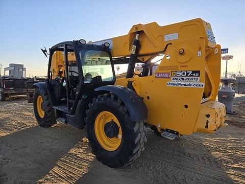 2018 JCB 507-42 Forklift Variable Reach 7000# 38-44'