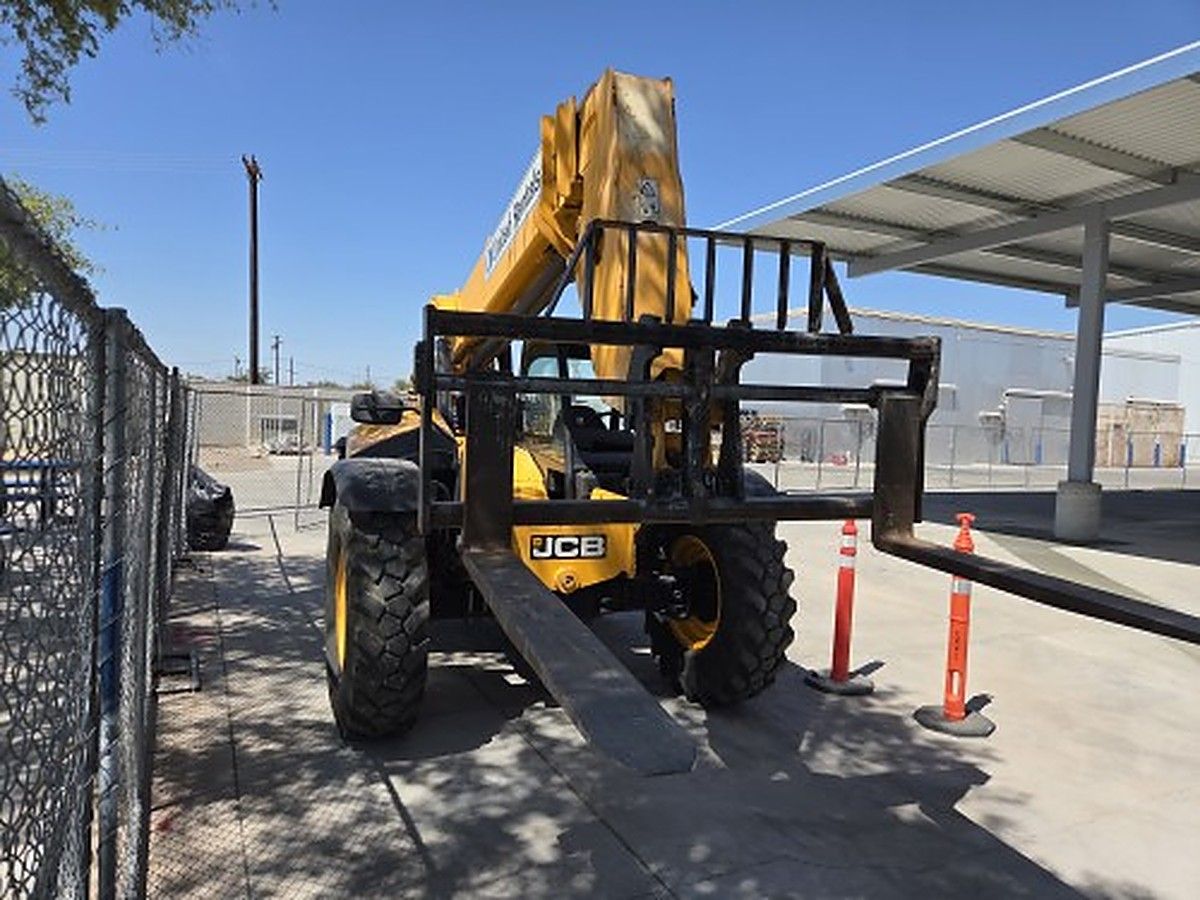 JCB 507-42 photo 3