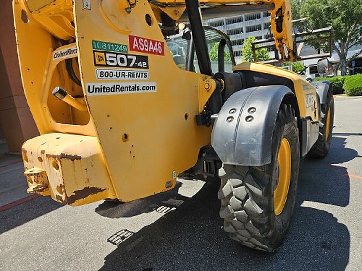 JCB 507-42 photo 3