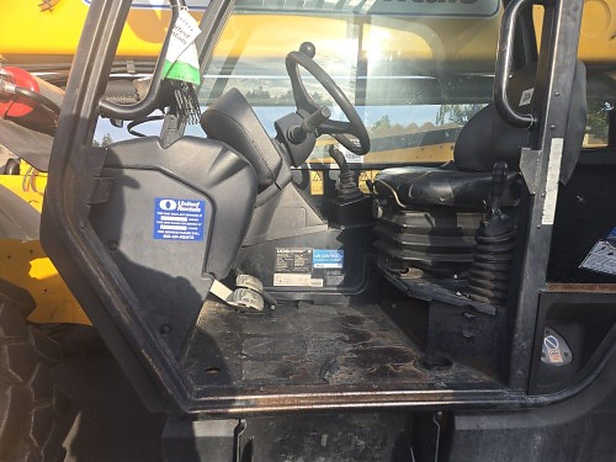 JCB 507-42 photo 2