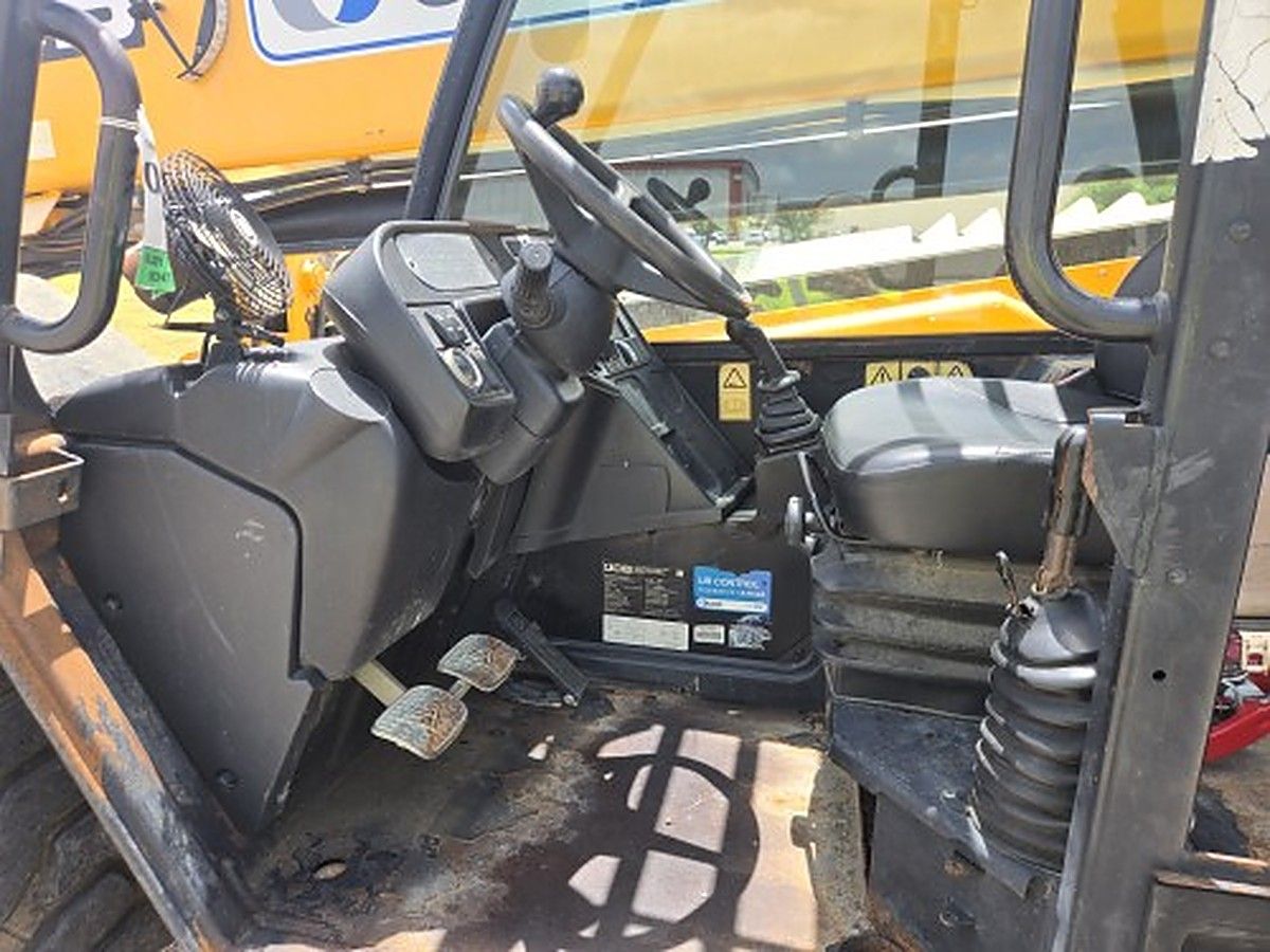 JCB 507-42 photo 3