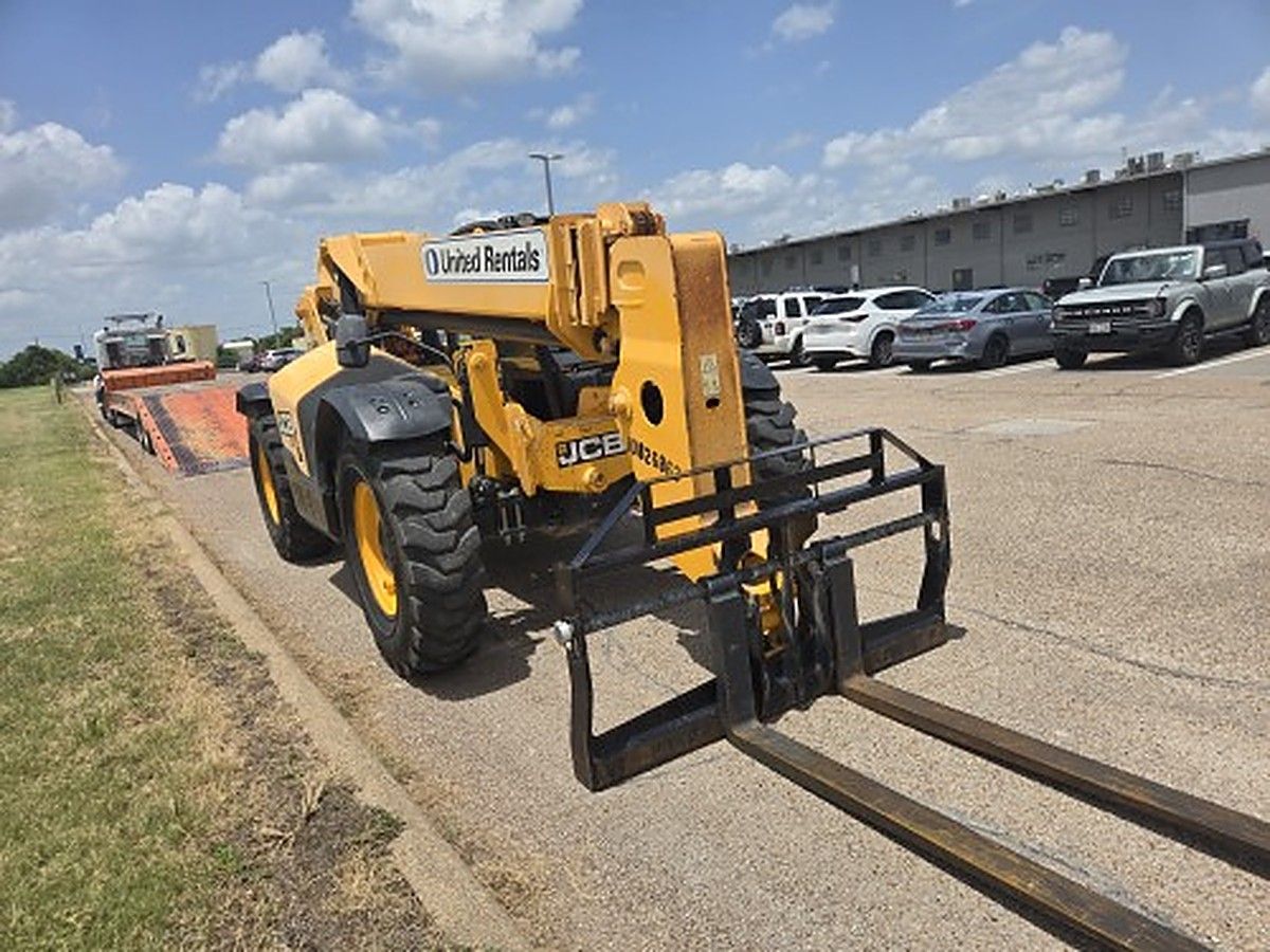 JCB 507-42 photo 5