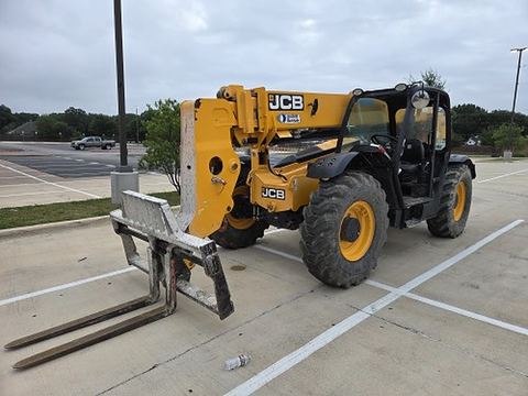 2018 JCB 509-42 Forklift Variable Reach 9000# 30-45'