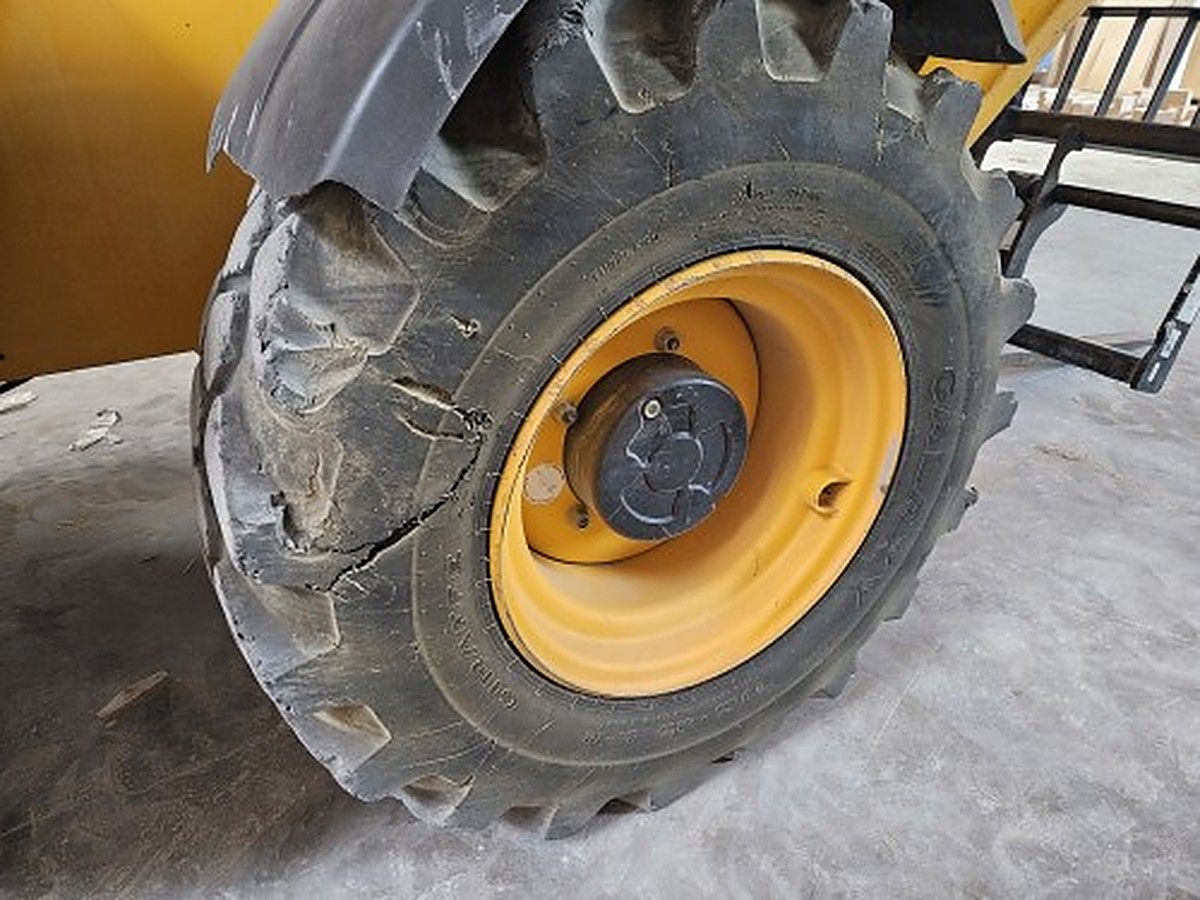 JCB 510-56 photo 12